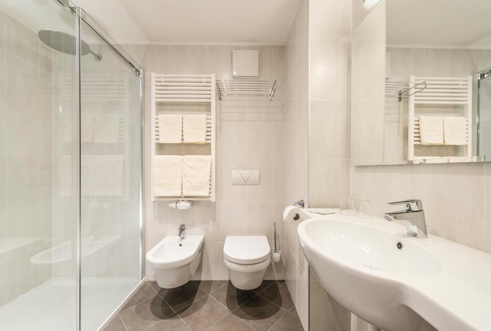 Hotel Schoenblick Maranza Szoba fotó